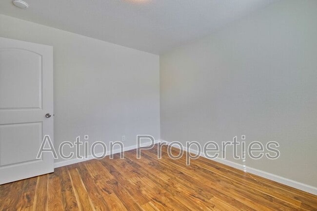 Building Photo - 2333 Augusta Pl