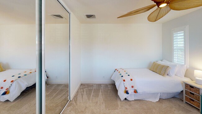 Building Photo - Upgraded Furnished 3 Bedroom, 2 Bath Home ...