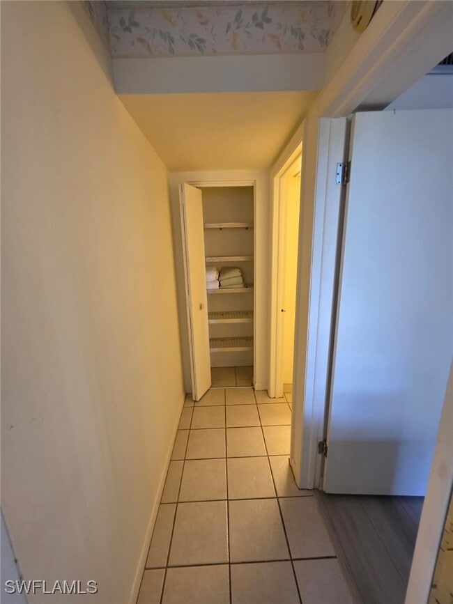 Building Photo - 3655 Boca Ciega Dr