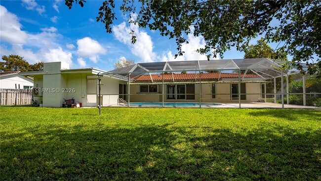 Building Photo - 15340 SW 85th Ave