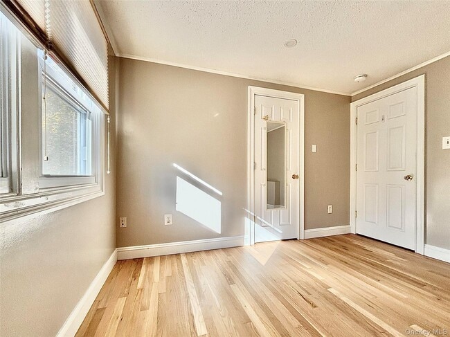 Building Photo - 19 Crosmour Rd