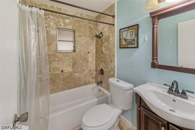 Building Photo - 42 4th St