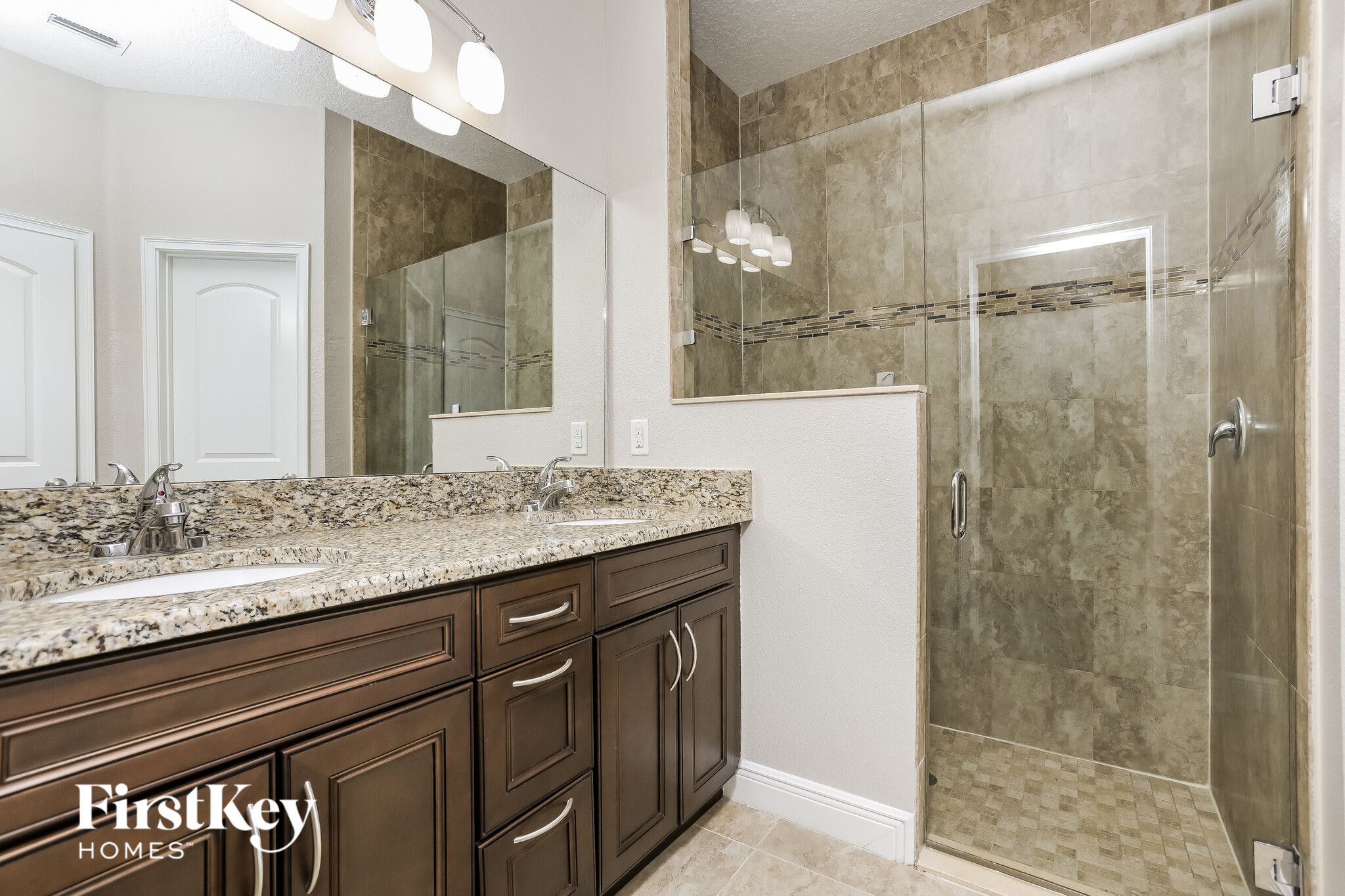 Building Photo - 441 Homer Ave