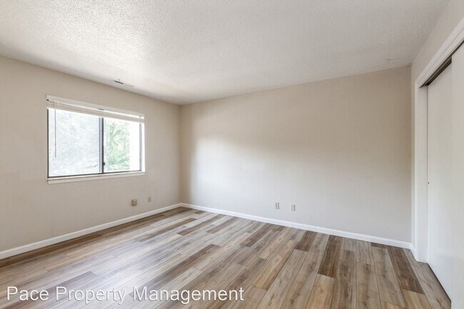 Building Photo - 2 br, 1 bath House - 6627 Preston Terrace ...