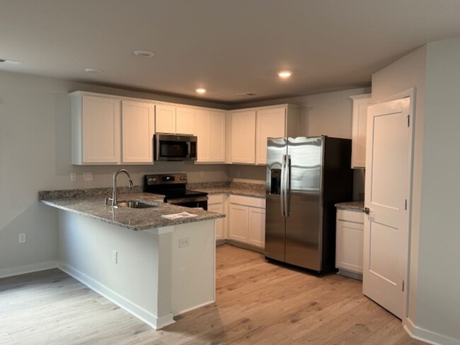 Building Photo - Available Rental!! New Construction!! 3 be...