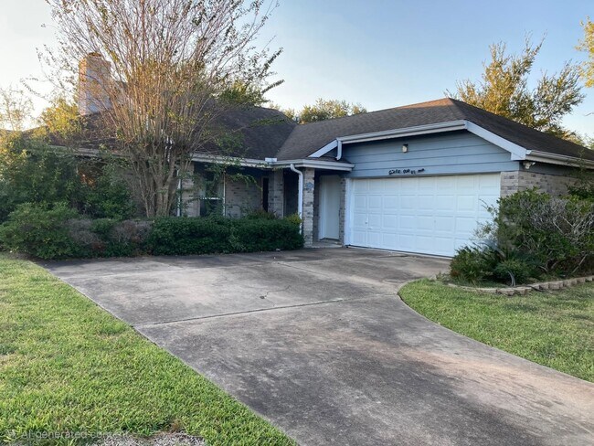 Primary Photo - 3002 Avanti Ct