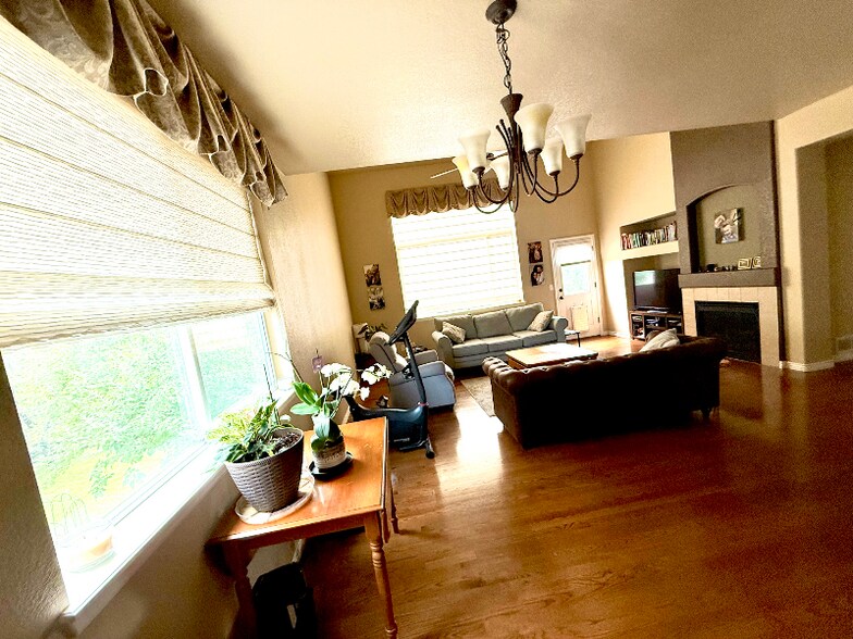 Building Photo - 7426 Triangle Dr