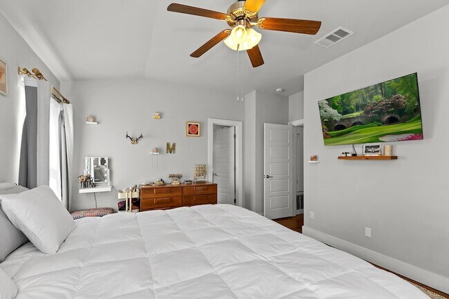 Building Photo - 2617 Witsome Loop