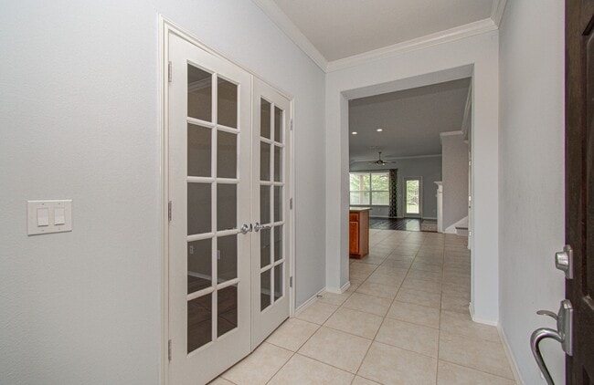Building Photo - 7142 Breton Bay Pass