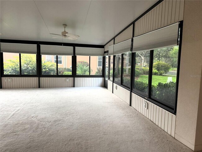 Building Photo - 417 Lake Butler Dr