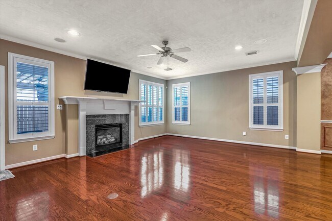 Building Photo - 1524 Birdsall St