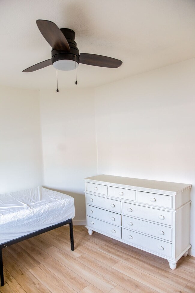 Building Photo - 337 N 3510 W