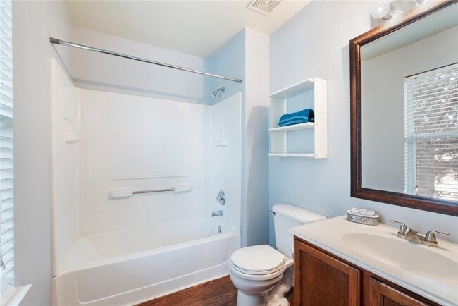 Building Photo - 6273 Negley