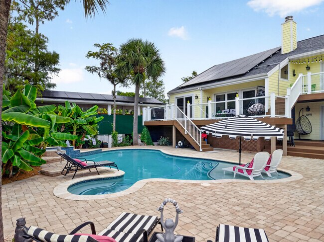 Building Photo - 13074 La Mirada Cir