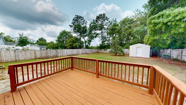 Building Photo - 3004 Bolla Dr