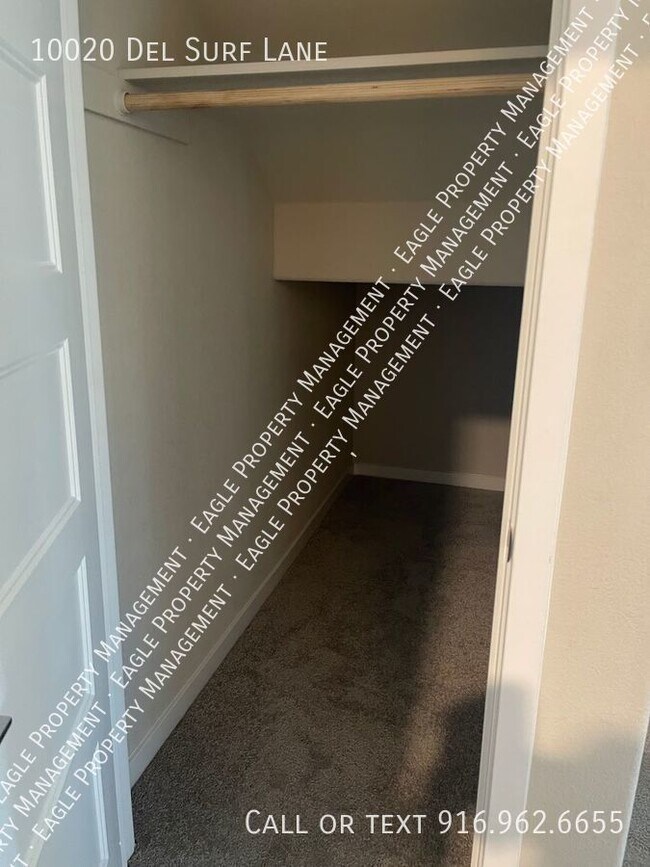 Building Photo - 2/2 Condo close to new casino  in Elk Grove