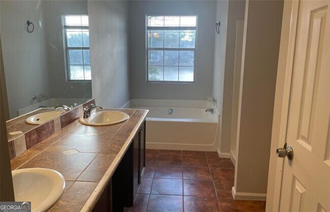 Building Photo - 7189 Fair Harbor Way