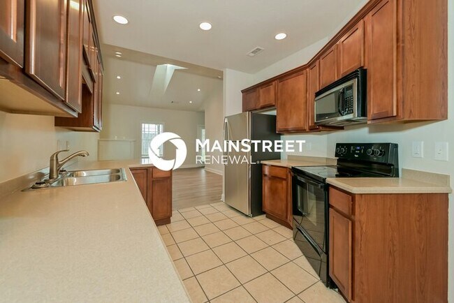 Building Photo - 3 Bedroom Pet-Friendly Home in Corryton, T...