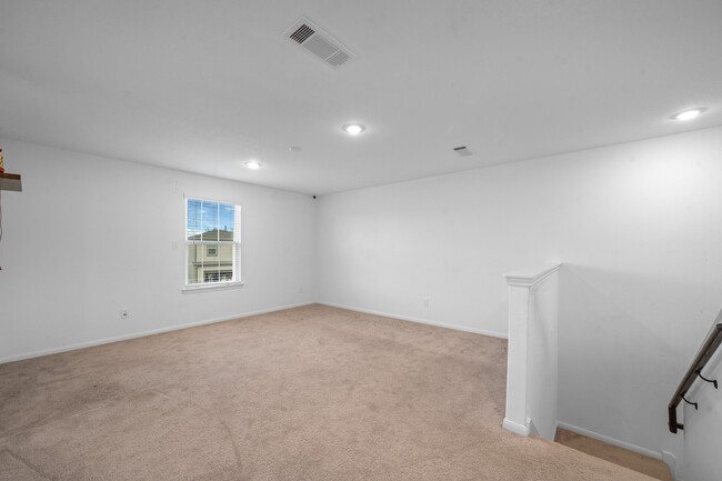 Building Photo - 7306 Heath Knl Ln