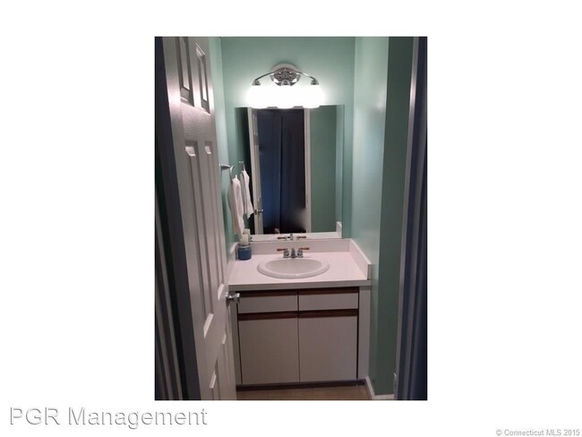 Building Photo - 1 br, 1 bath House - 152 Burgundy Hill Lane