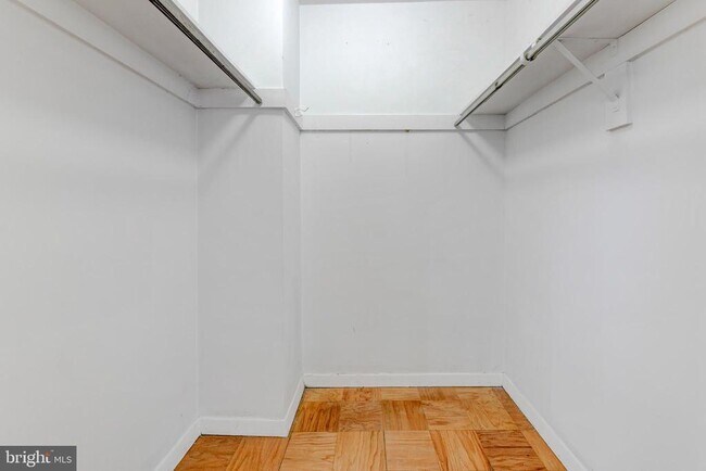 Building Photo - 1601 18th St NW