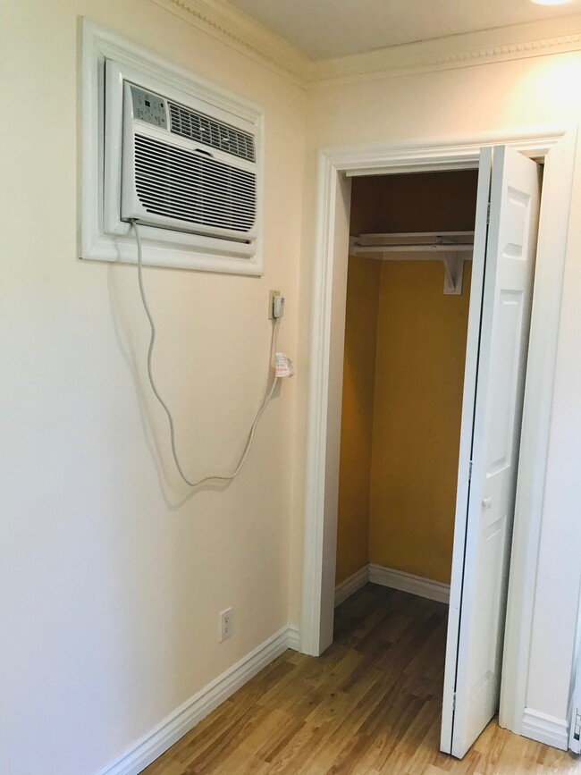 AC and Heating Unit Near Closet - 2627 Manning Ave