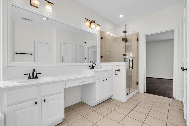 Building Photo - 79 W Shale Creek Cir
