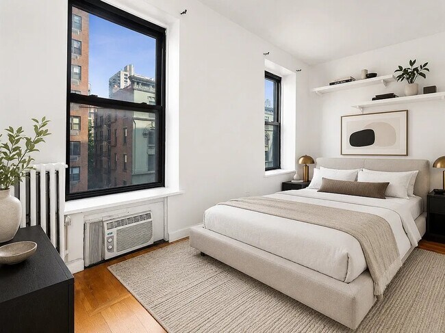 Building Photo - 1220 Lexington Ave