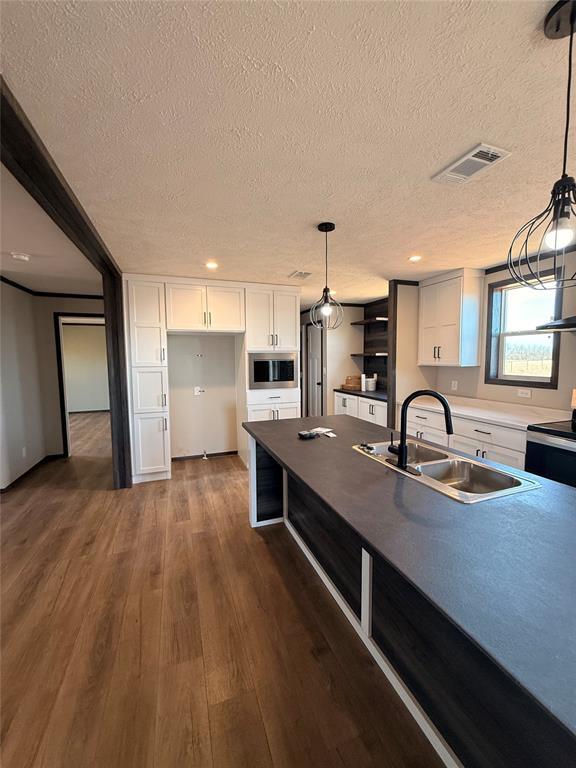 Building Photo - 29191 N 2980 Rd