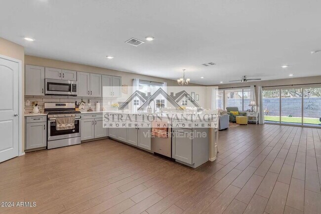 Building Photo - 27406 172nd Ave