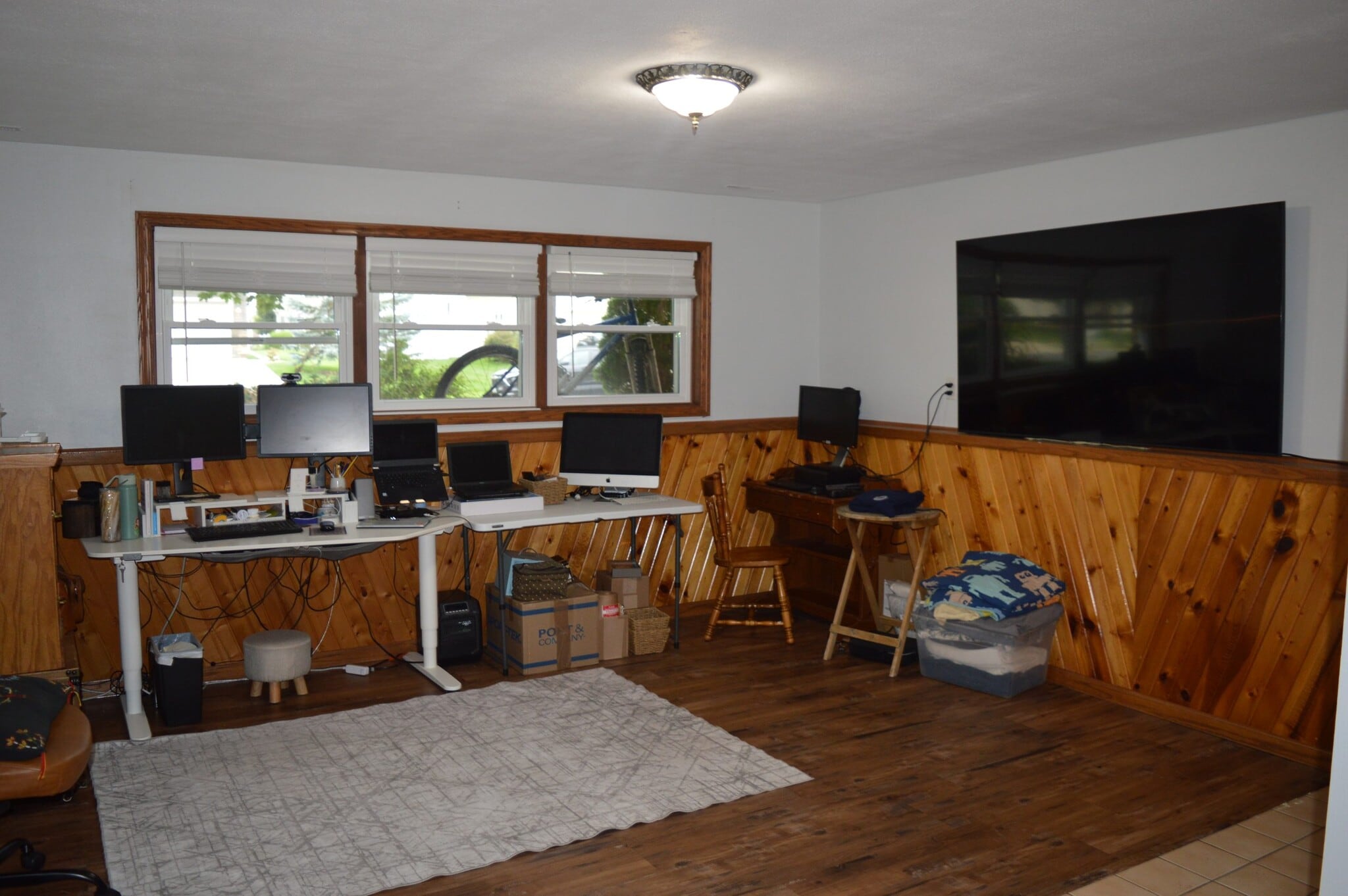 Building Photo - 1676 Silverado Dr