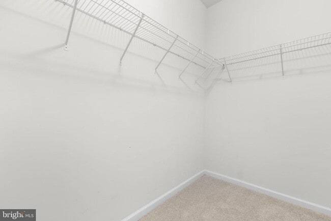 Building Photo - 407 Apricot St