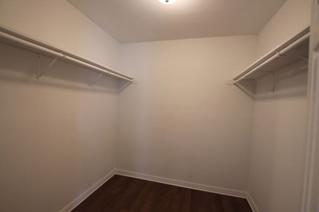 Building Photo - Adorable 2 Bedroom 1 Bath Home in West Tyler! Available now!