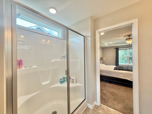 Building Photo - Gorgeous 4BD, 2.5BA Clayton Home with a Fenced Yard in the Desirable Riverwood Community