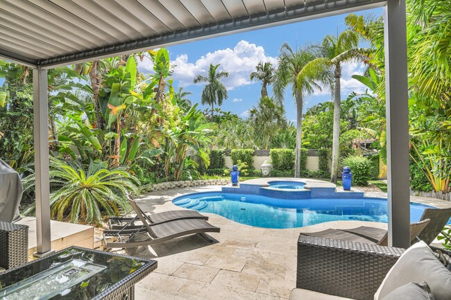 Building Photo - 753 Villa Portofino Cir