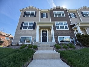 Building Photo - 2372 Upland Rd