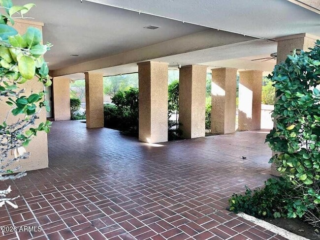 Building Photo - 4800 E Mountain View Rd