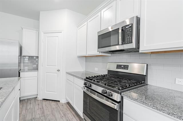Building Photo - 624 Beltrand Ln