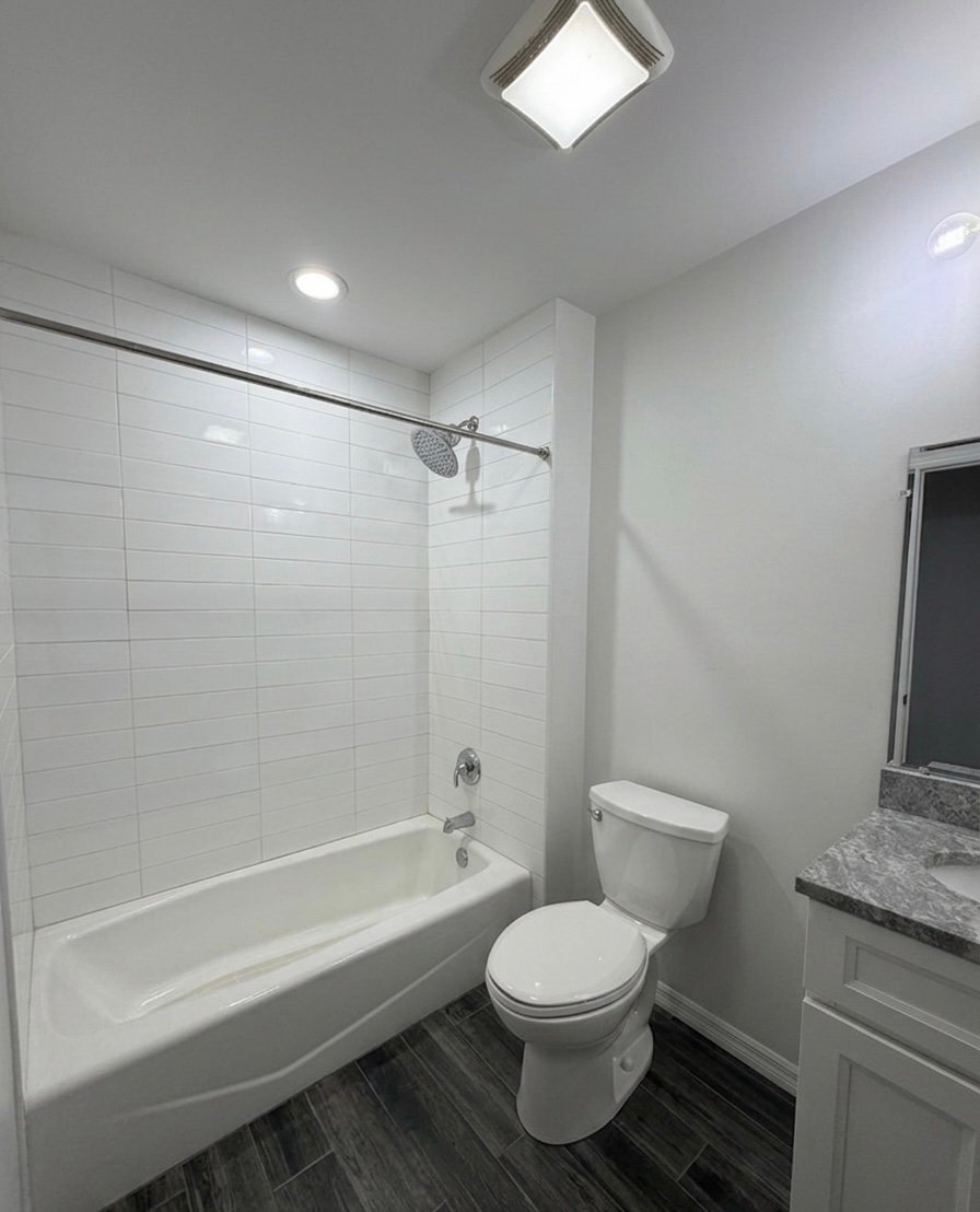 Building Photo - 61 Chestnut St