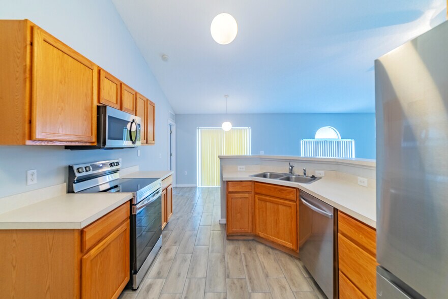 Building Photo - 5396 Berrien Ave