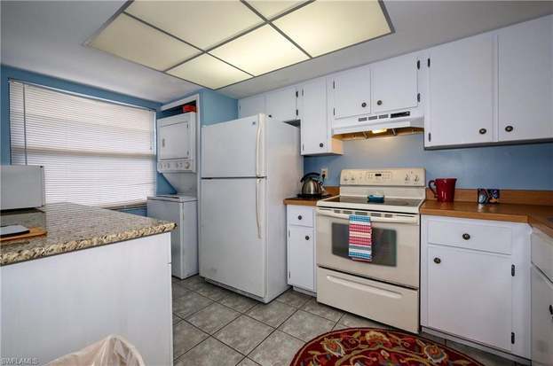 Building Photo - 1429 Cape Coral Pkwy W
