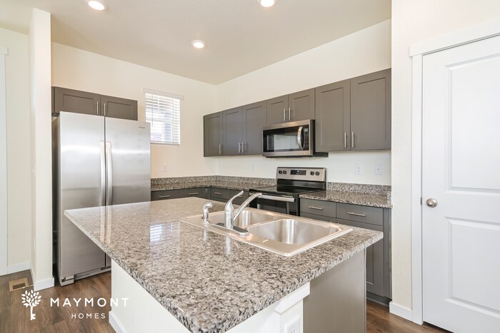 Building Photo - 13433 Oneida Ln