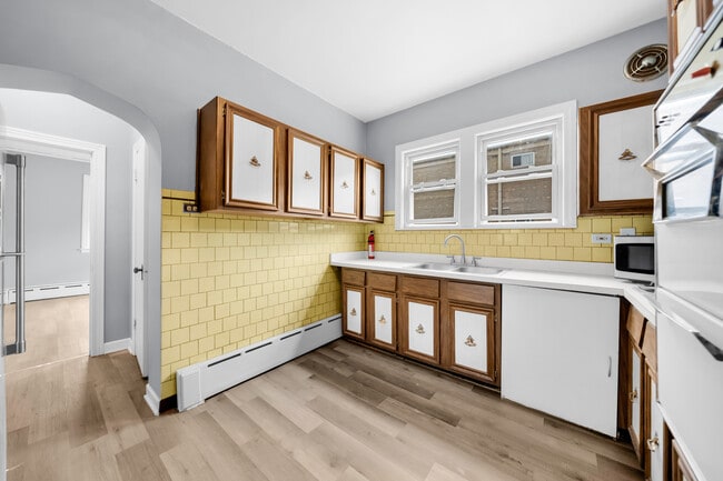 Building Photo - 4227 S Harlem Ave