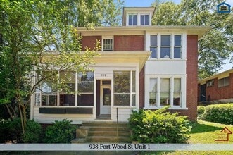 Building Photo - 938 Fortwood St