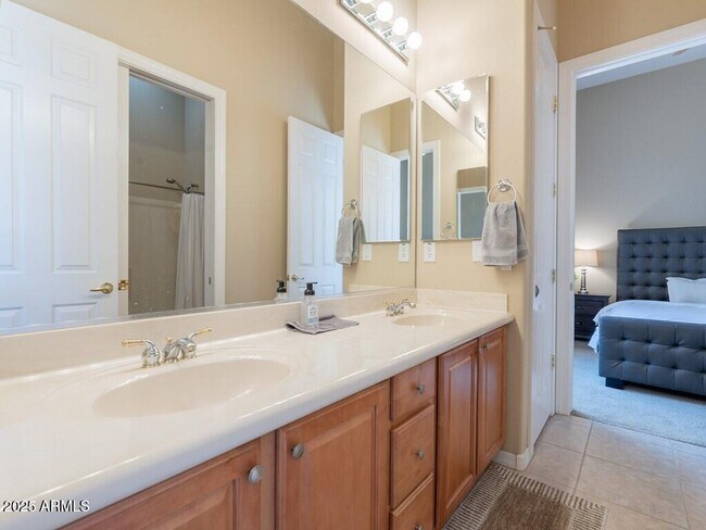 Building Photo - 40505 N Lytham Ct