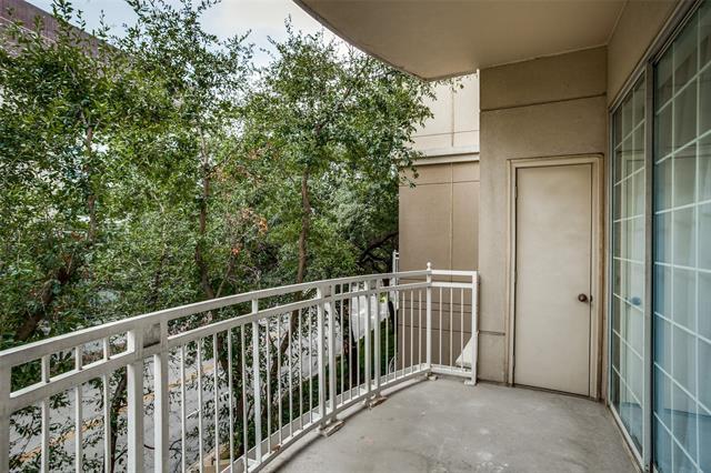 Building Photo - 3225 Turtle Creek Blvd