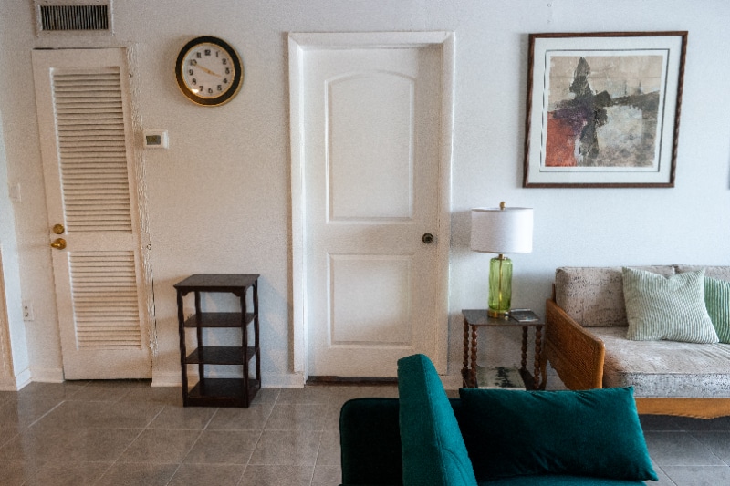 Building Photo - 1418 Collins Ave