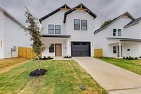 Building Photo - 4519 Wahoo St