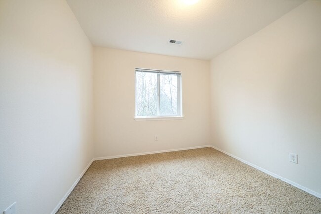 Building Photo - 17309 SW Benji Ct