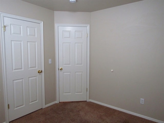 Building Photo - 32 E 2200 S